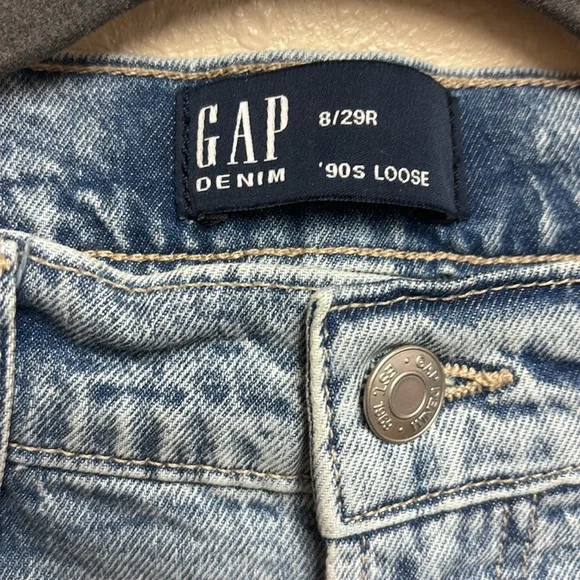 GAP 90’s Loose Blue Jeans NWT size 8/29 R - - Picture 2 of 11